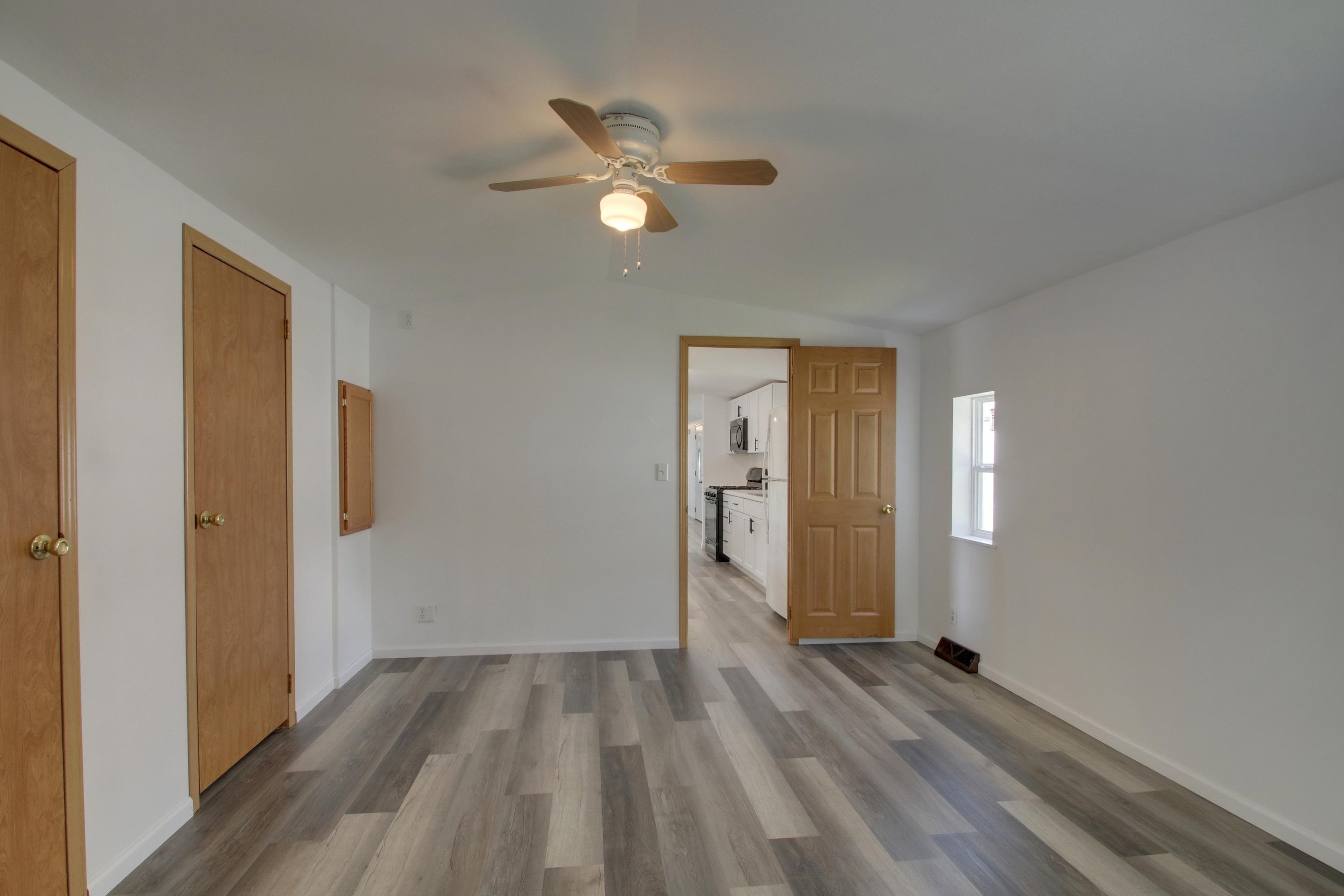 905 Joshua Street Quincy, IL 62305 - Photo 7 of 16