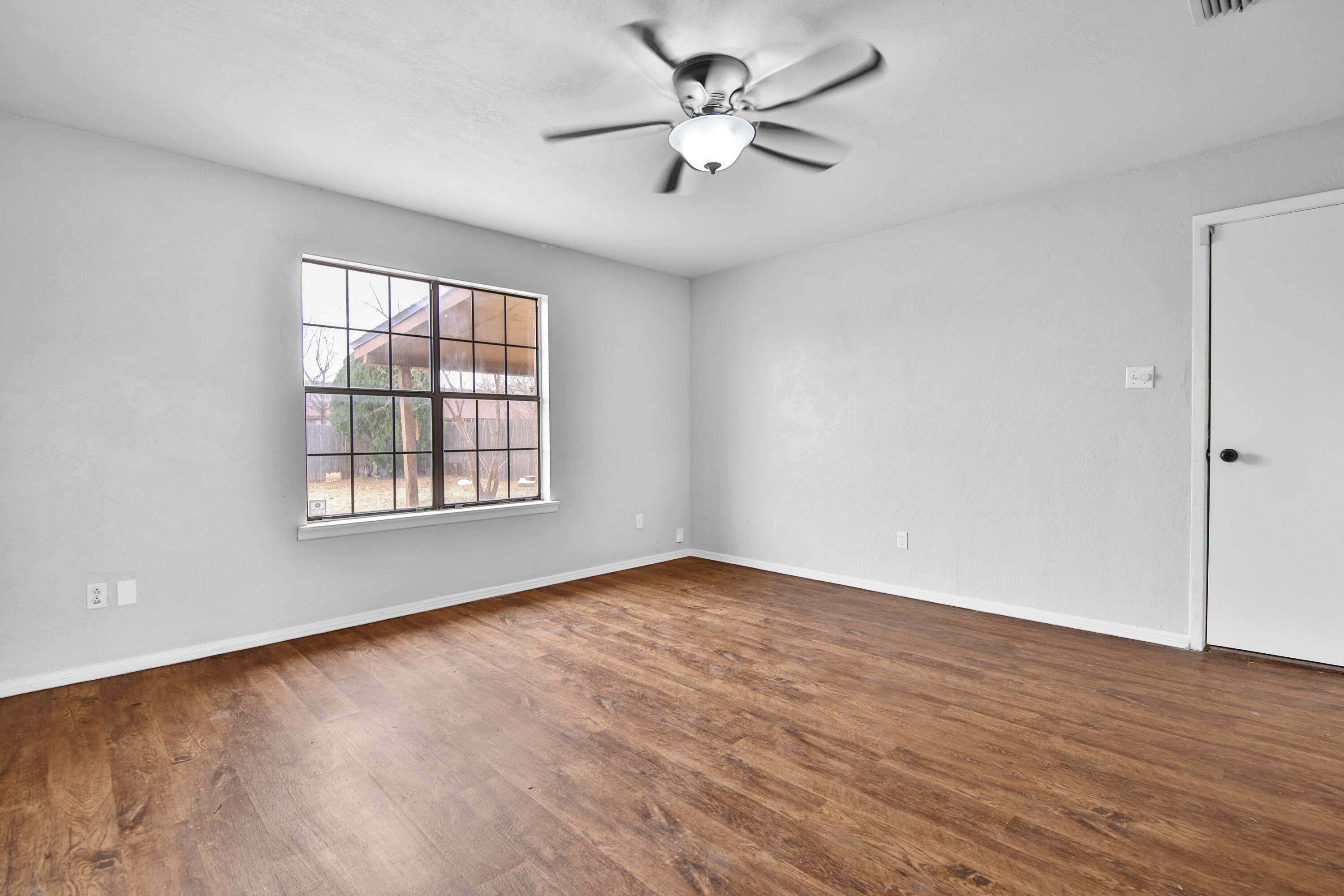 6011 13th Street Lubbock, TX 79416 - Photo 5 of 28 1L1A1803