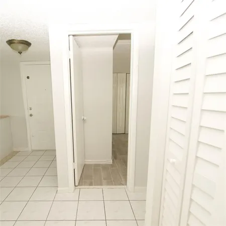 $2,300 | 7355 Woodmont Terrace, Unit 101, Fort Lauderdale, FL 33321