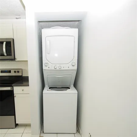 $2,300 | 7355 Woodmont Terrace, Unit 101, Fort Lauderdale, FL 33321