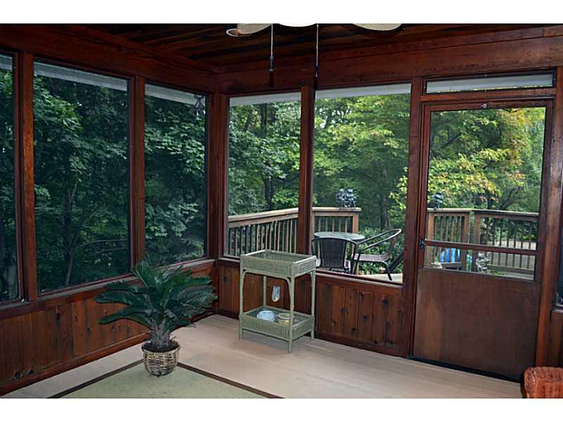 5 Newgate Road Pittsburgh, PA 15202 - Photo 23 of 25 Patio/Deck.