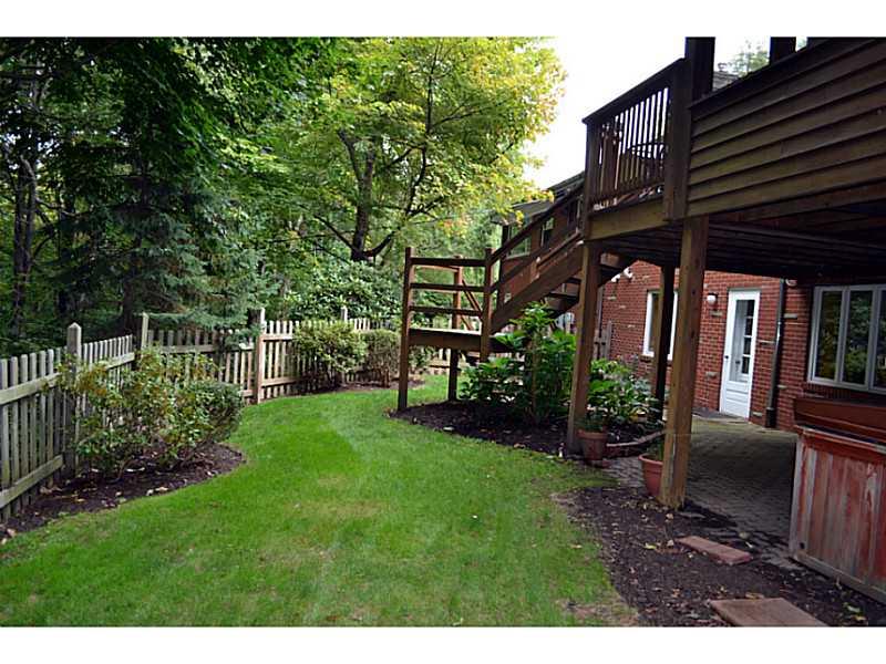 5 Newgate Road Pittsburgh, PA 15202 - Photo 24 of 25 Yard/Garden.