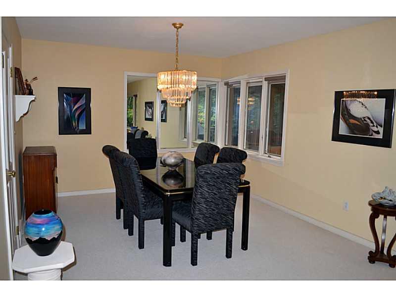 5 Newgate Road Pittsburgh, PA 15202 - Photo 5 of 25 Dining Room.