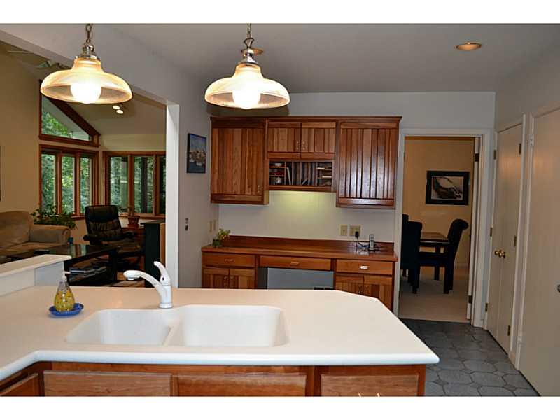 5 Newgate Road Pittsburgh, PA 15202 - Photo 10 of 25 Kitchen.