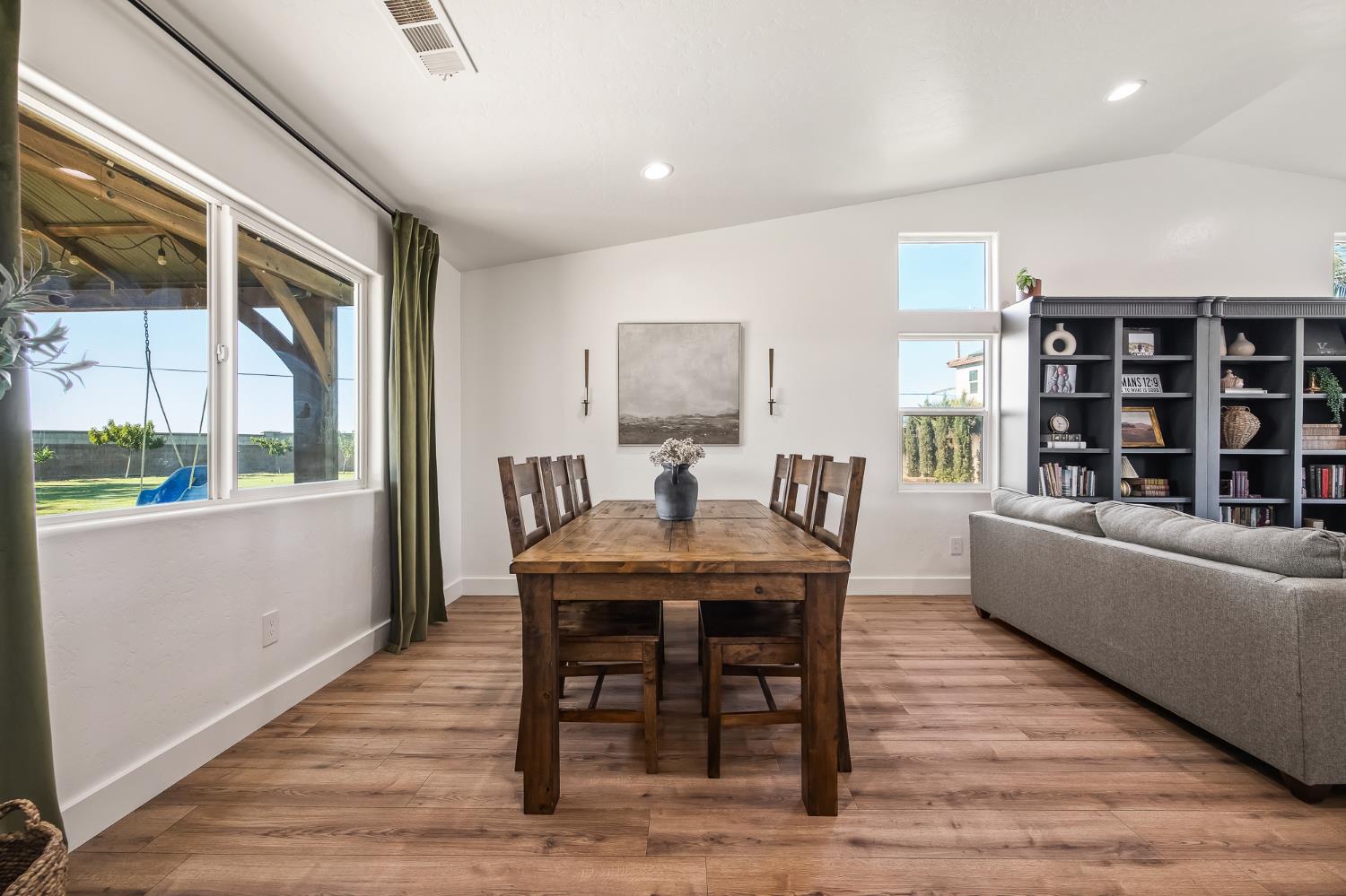 2476 North Riesling Avenue Hanford, CA 93230 - Photo 17 of 77