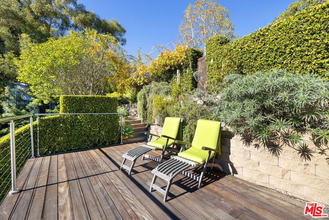 11215 Sunset Boulevard Los Angeles, CA 90049 - Photo 59 of 74 a view of outdoor space with seating area