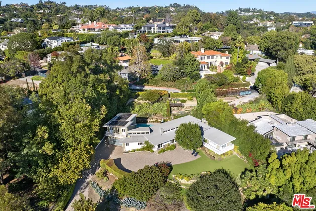 $19,995 | 11215 Sunset Boulevard, Los Angeles, CA 90049