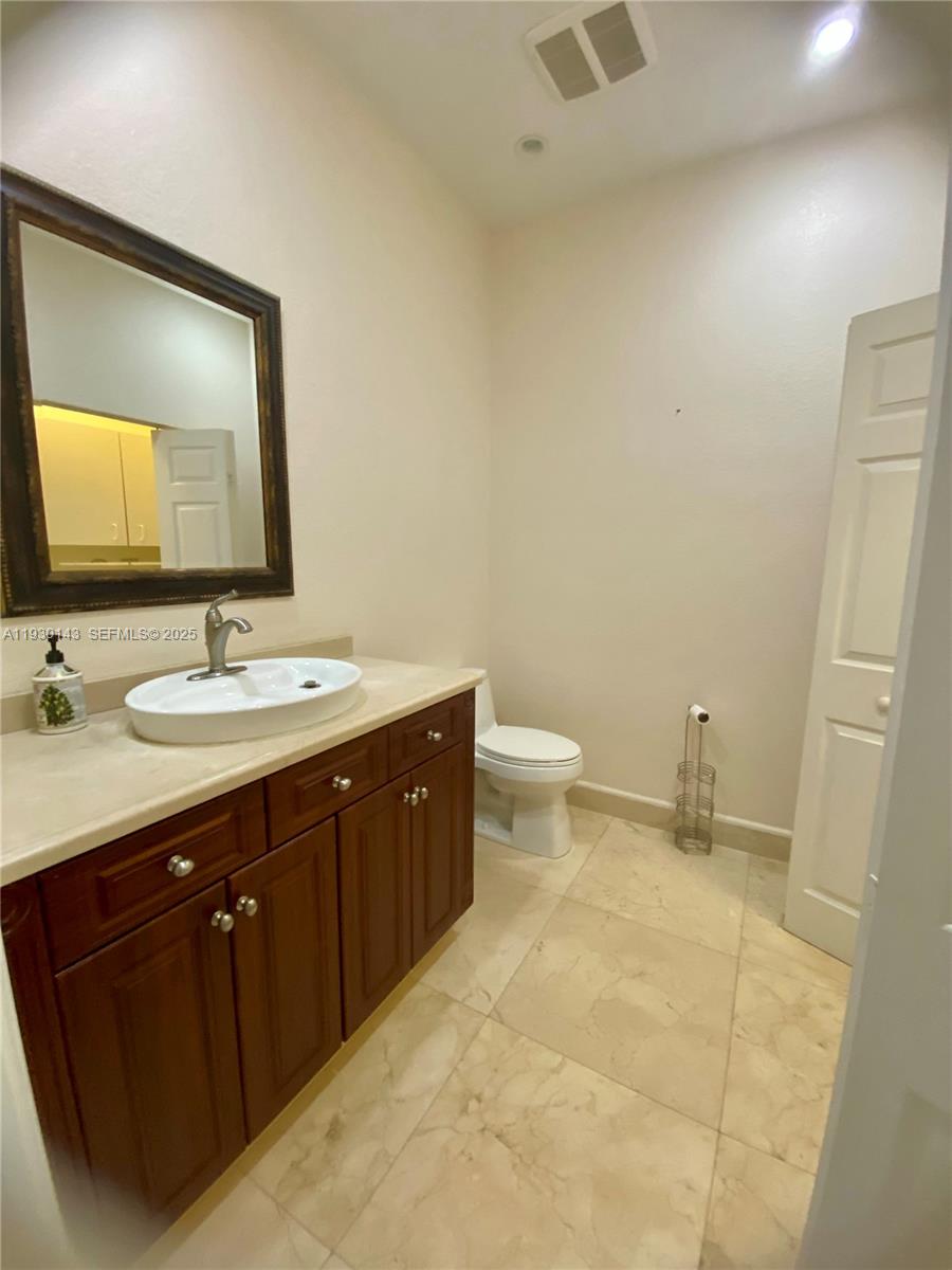 16508 Turquoise Trail, Unit 16508 Weston, FL 33331 - Photo 16 of 39 Downstairs