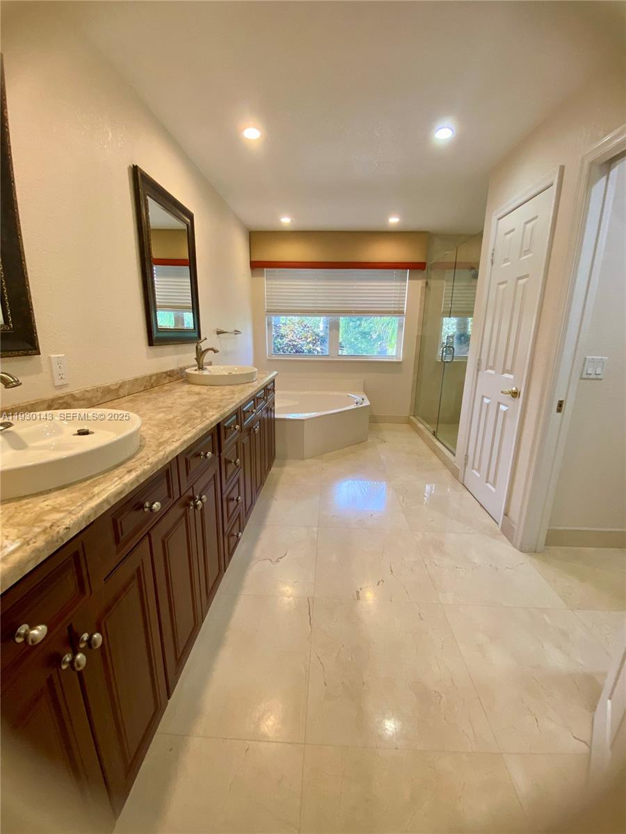 16508 Turquoise Trail, Unit 16508 Weston, FL 33331 - Photo 25 of 39