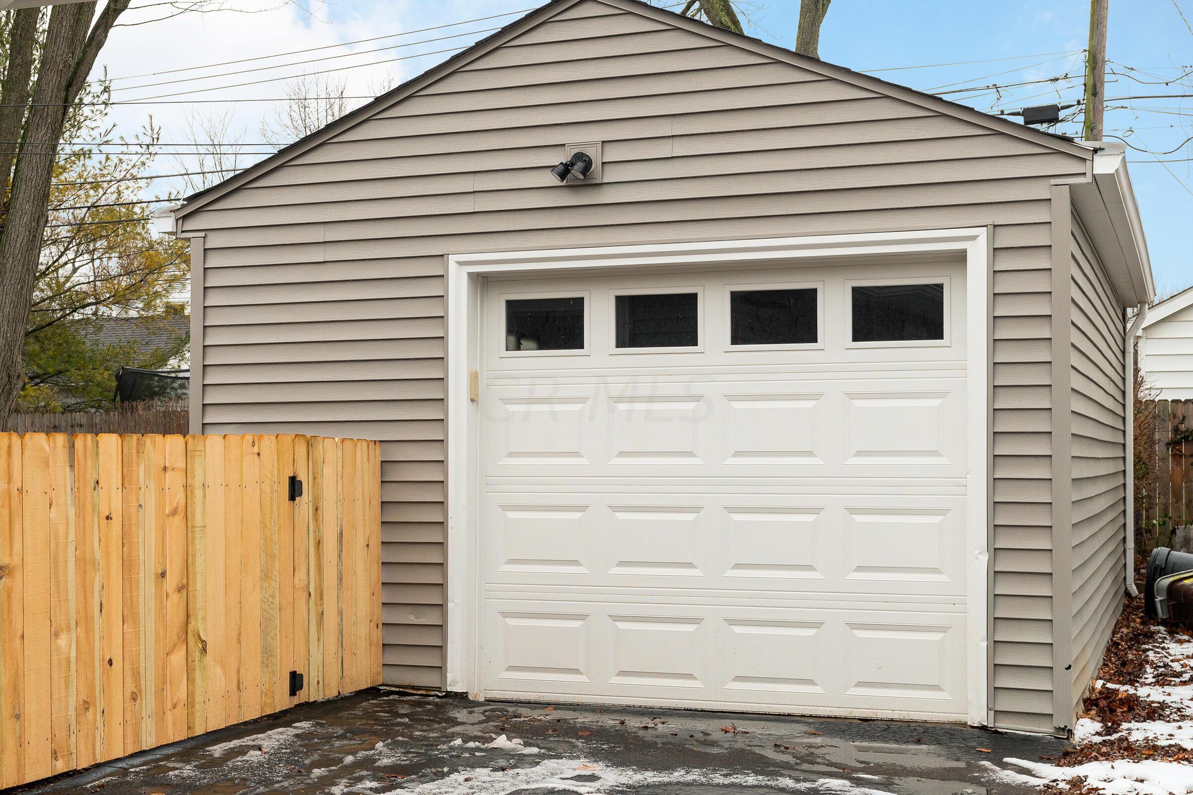 3229 Kenyon Road Columbus, OH 43221 - Photo 38 of 51 3229 Kenyon Rd-4