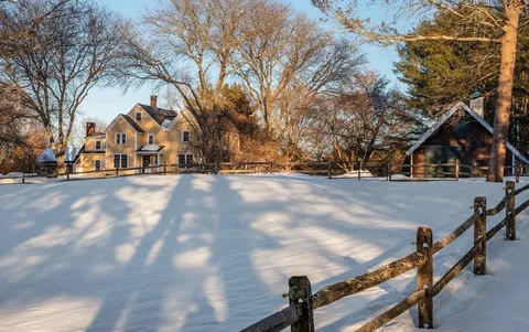 $2,595,000 | 38 Candlewood Road, Ipswich, MA 01938