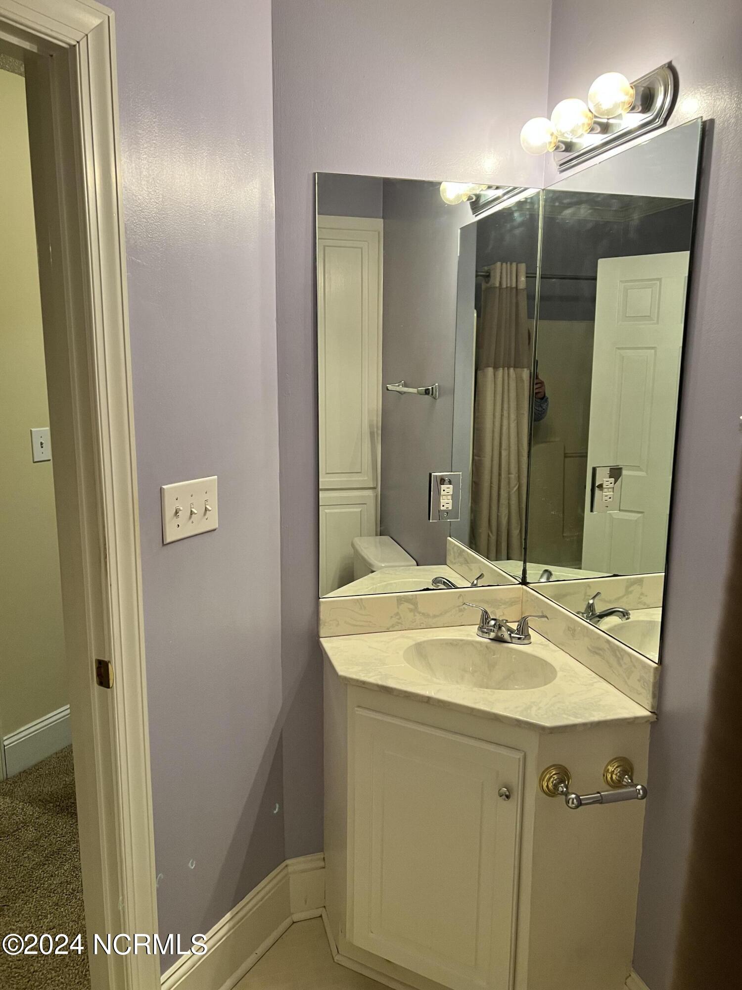 2710 Fairfax Road Kinston, NC 28504 - Photo 22 of 25 IMG_9819