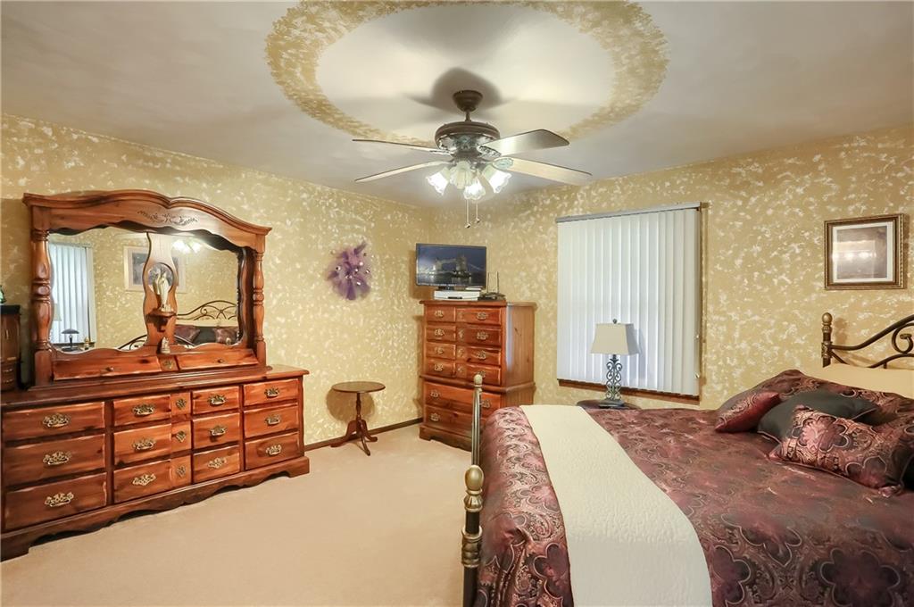 3875 Hogback Road Hermitage, PA 16148 - Photo 15 of 25