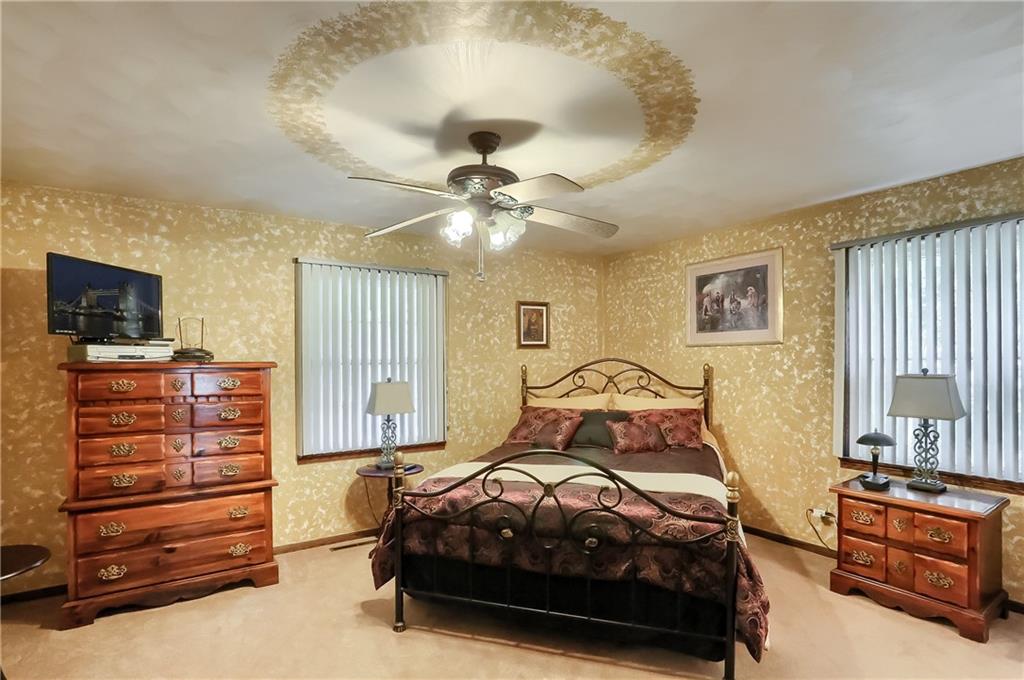 3875 Hogback Road Hermitage, PA 16148 - Photo 16 of 25