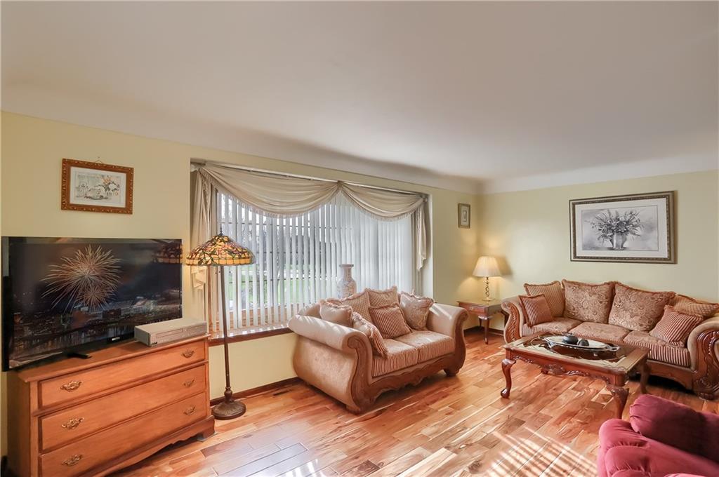 3875 Hogback Road Hermitage, PA 16148 - Photo 5 of 25