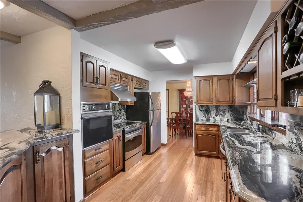 3875 Hogback Road Hermitage, PA 16148 - Photo 9 of 25