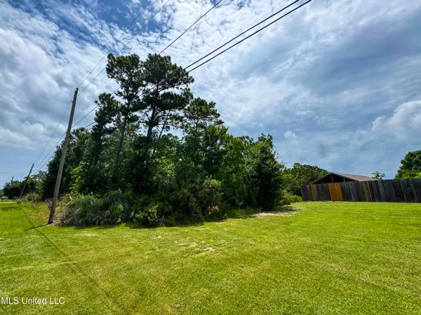 $99,500 | Hibiscus Drive, Bay St. Louis, MS 39520