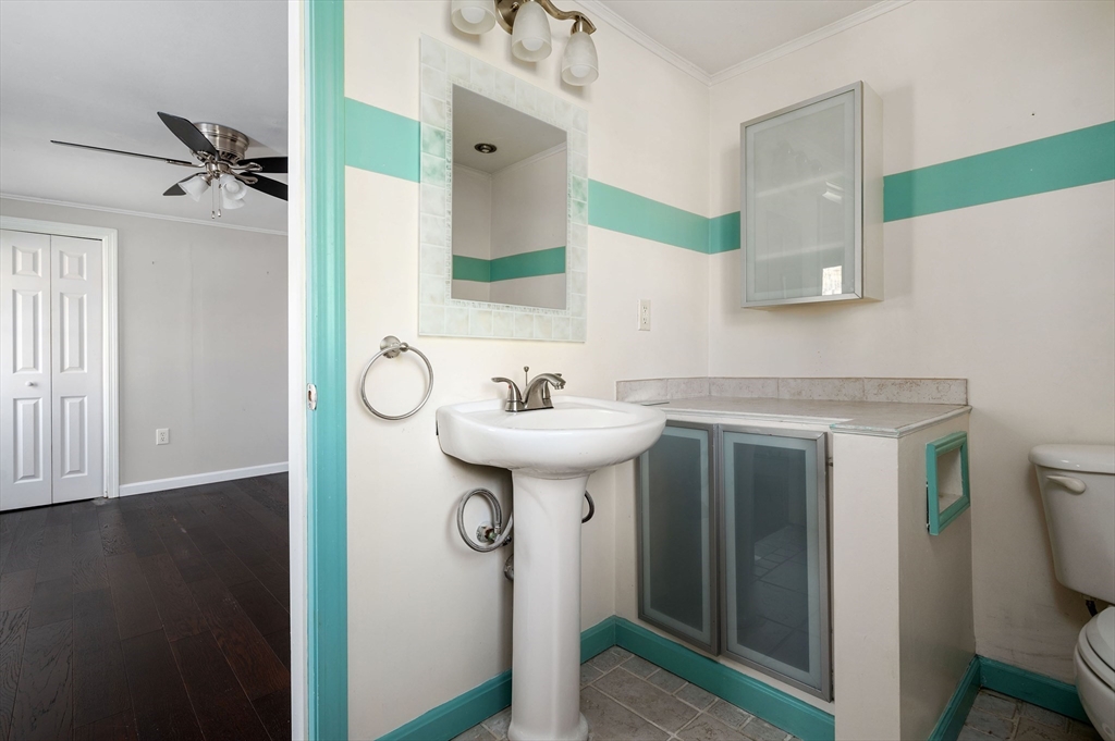 11 Manchaug Road Douglas, MA 01516 - Photo 11 of 38 Gallery Image 11