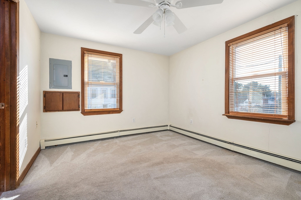 11 Manchaug Road Douglas, MA 01516 - Photo 17 of 38 Gallery Image 17