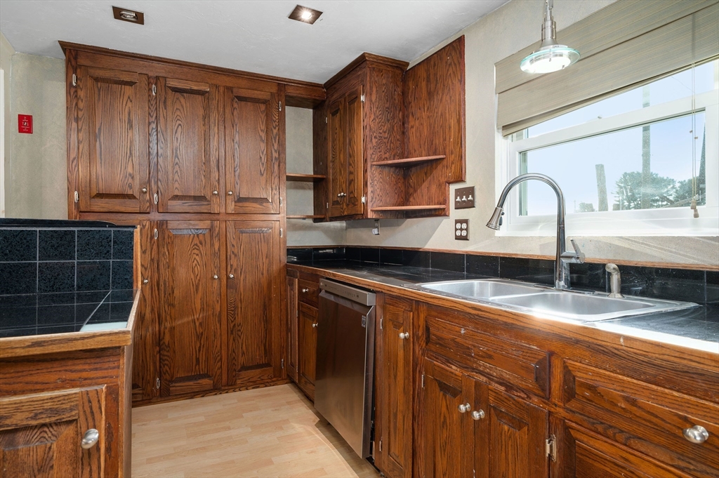 11 Manchaug Road Douglas, MA 01516 - Photo 2 of 38 Gallery Image 2