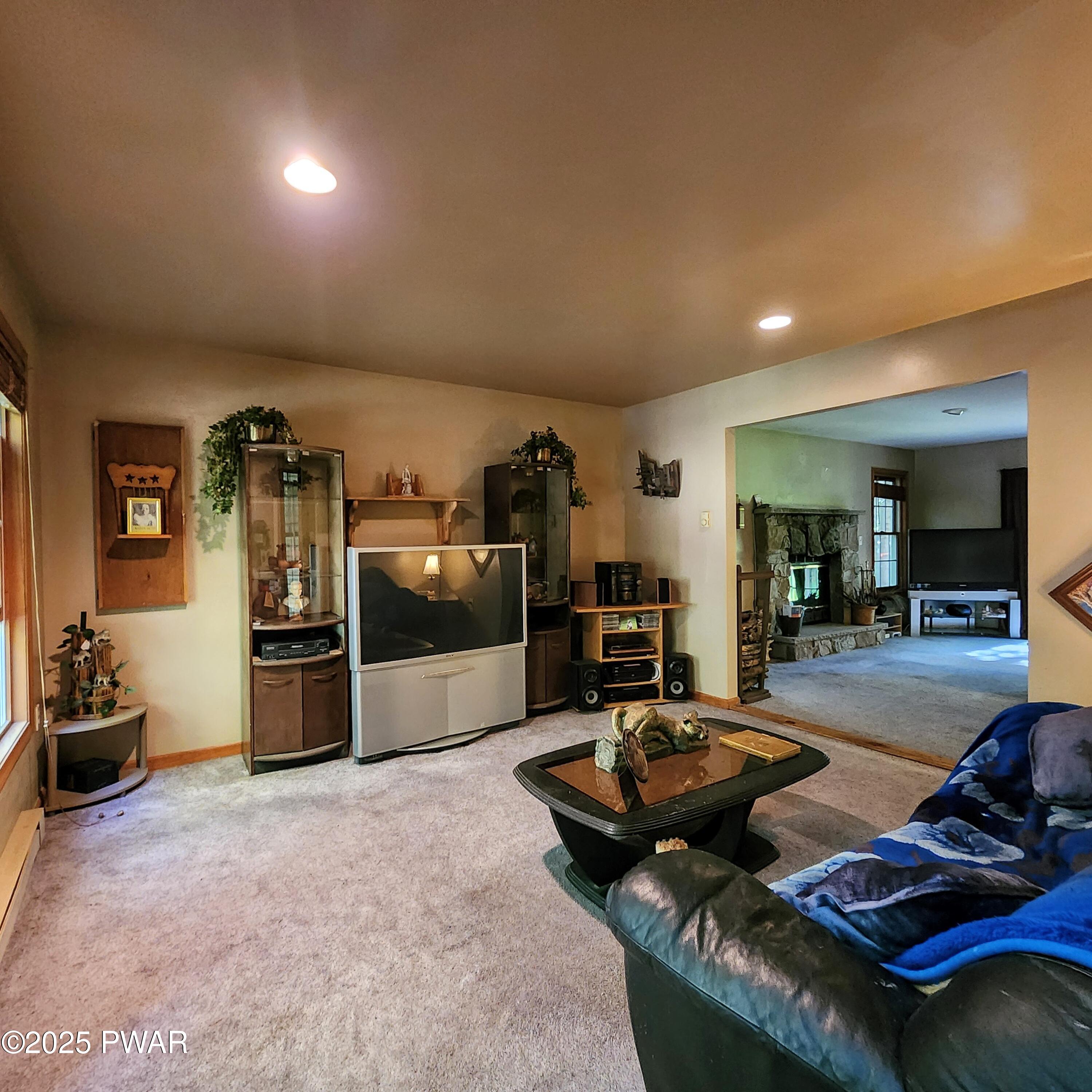 111 Ranger Road Greeley, PA 18425 - Photo 4 of 27 2nd living room