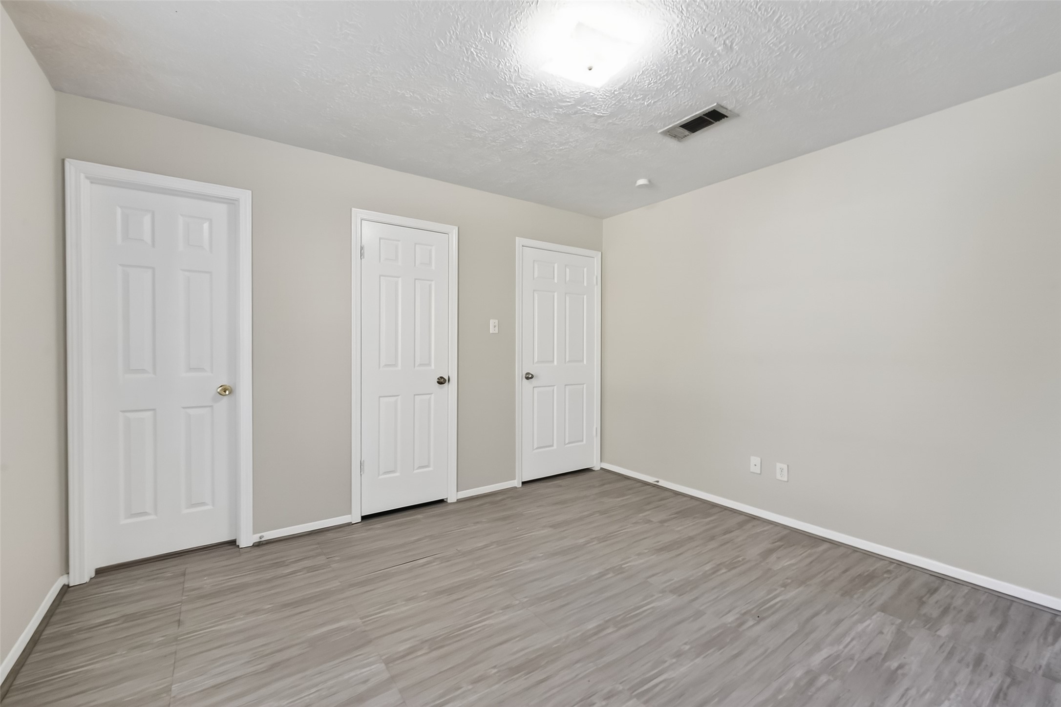 20971 Trinity Way New Caney, TX 77357 - Photo 13 of 34 Primary bedroom