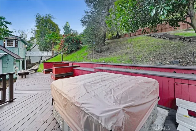 $6,200 | 12060 Laurel Terrace Drive, Studio City, CA 91604