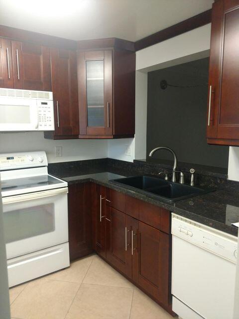 6551 Arleigh Court, Unit 108 Boca Raton, FL 33433 - Photo 1 of 13 Beatriz4