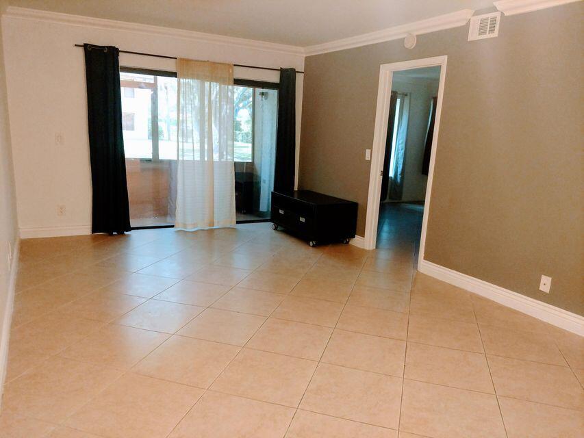 6551 Arleigh Court, Unit 108 Boca Raton, FL 33433 - Photo 4 of 13 Beatriz2