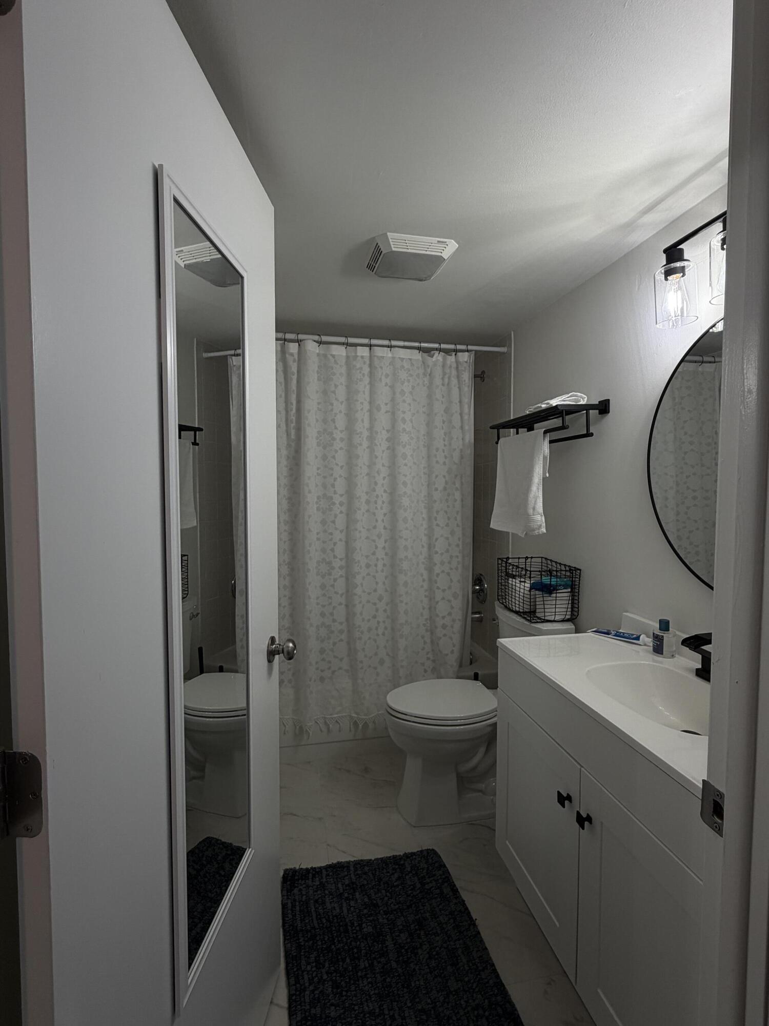 20 Royal Palm Way, Unit 505 Boca Raton, FL 33432 - Photo 8 of 21 IMG_0151