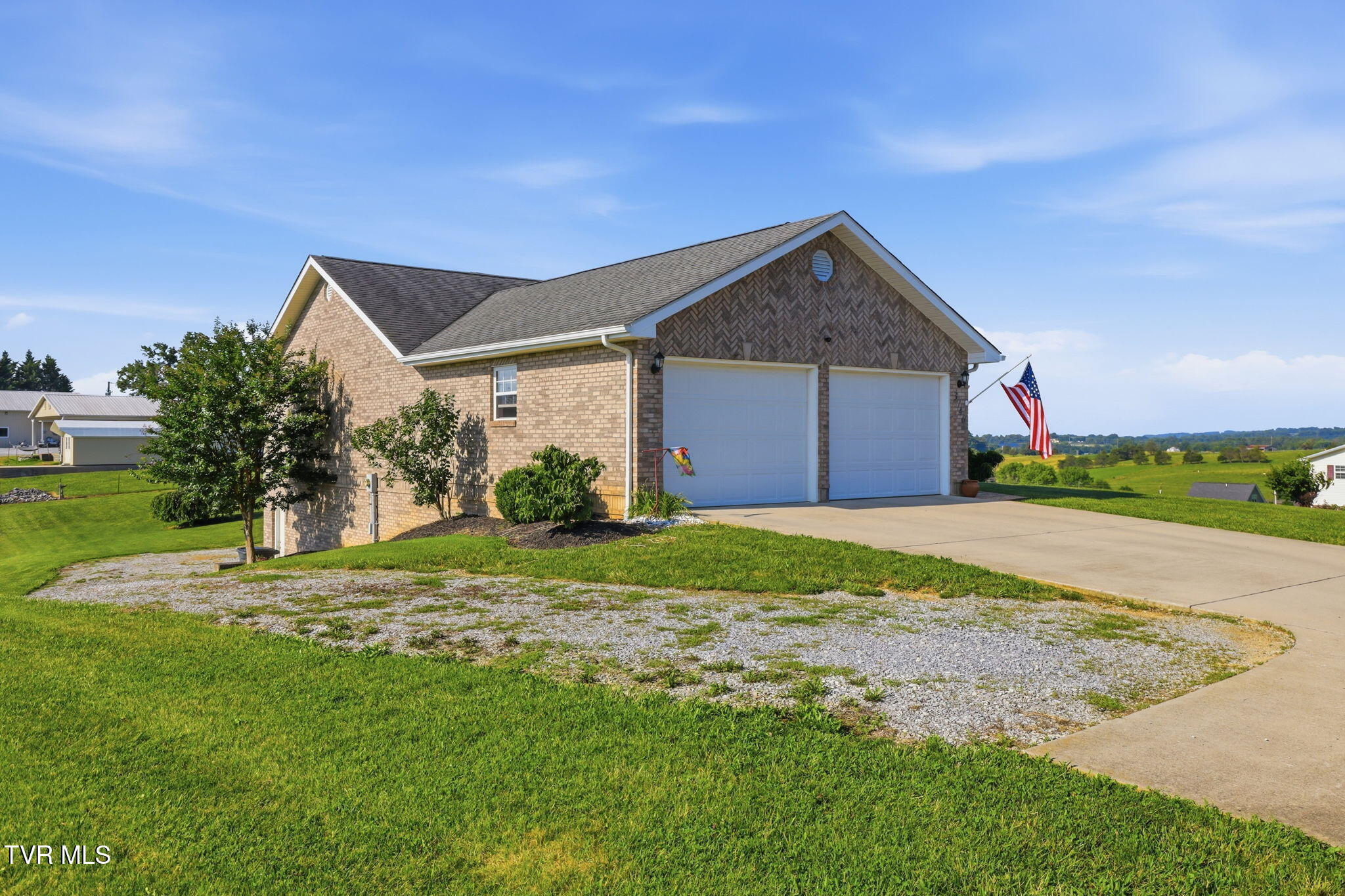 3746 Old Stage Road Chuckey, TN 37641 - Photo 32 of 38 10-web-or-mls-DZ3A8469