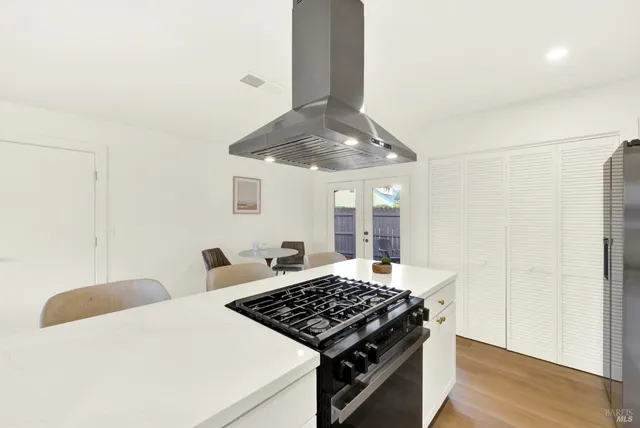 $950,000 | 6610 Oak Leaf Court, Yountville, CA 94599