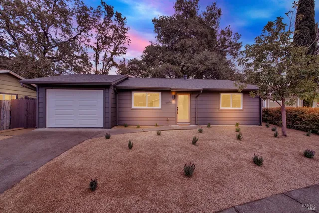 $950,000 | 6610 Oak Leaf Court, Yountville, CA 94599