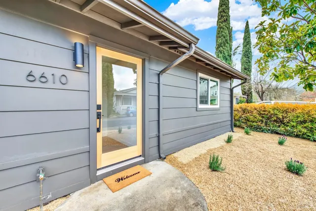$950,000 | 6610 Oak Leaf Court, Yountville, CA 94599