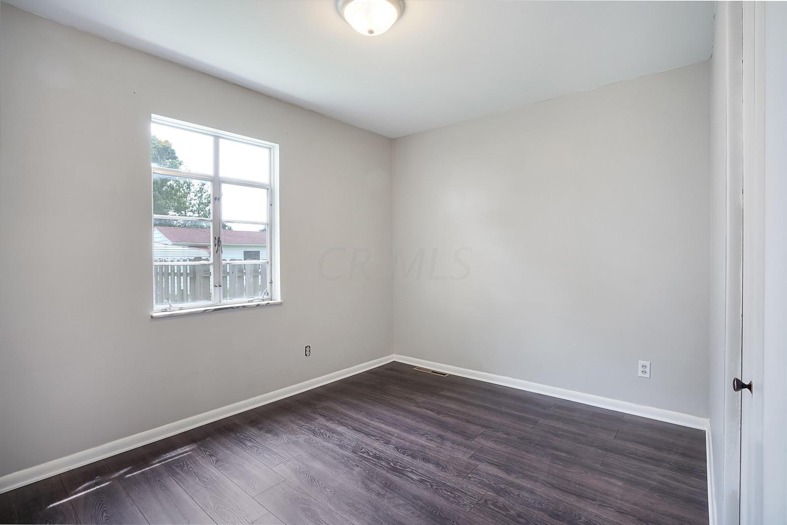 193 Deerfield Road Columbus, OH 43228 - Photo 34 of 40 Gallery Image 34