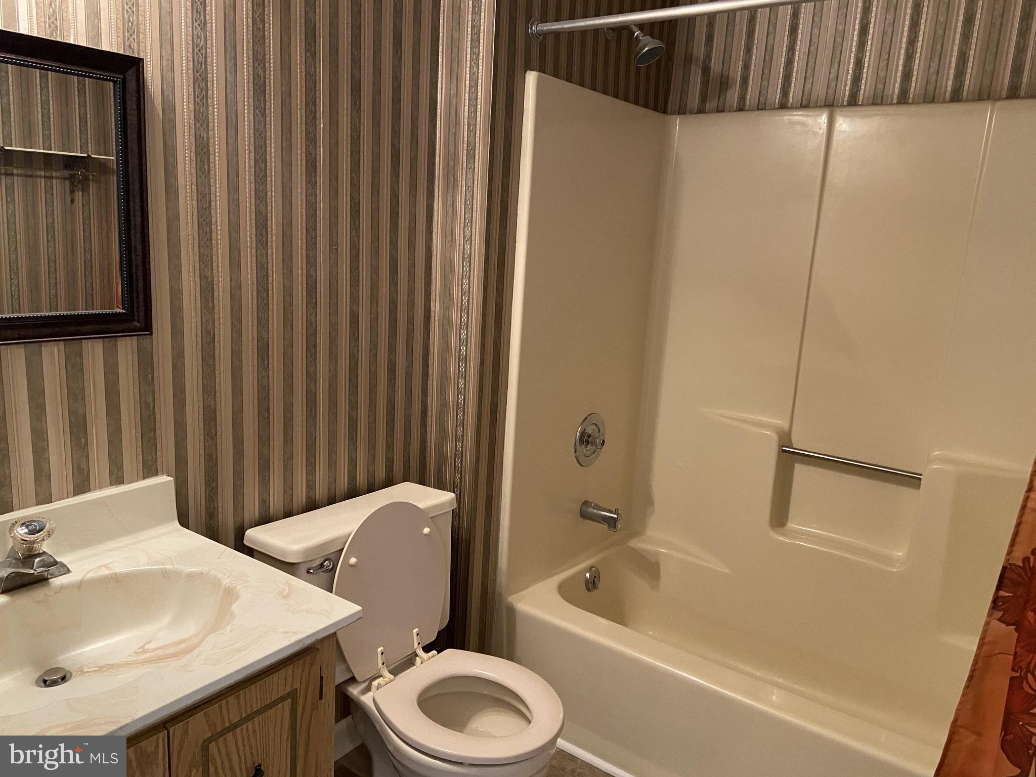 100 Center Lane Mount Laurel, NJ 08054 - Photo 14 of 25