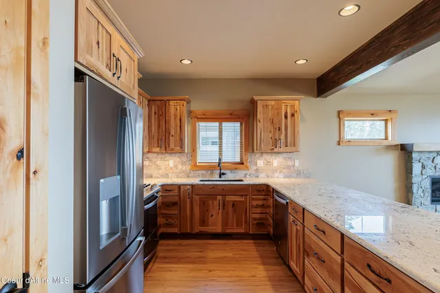 $1,650,000 | 52 Palouse Drive, Nordman, ID 83848