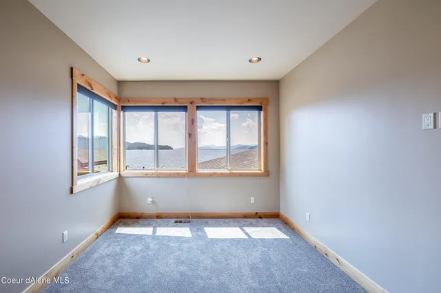 $1,650,000 | 52 Palouse Drive, Nordman, ID 83848