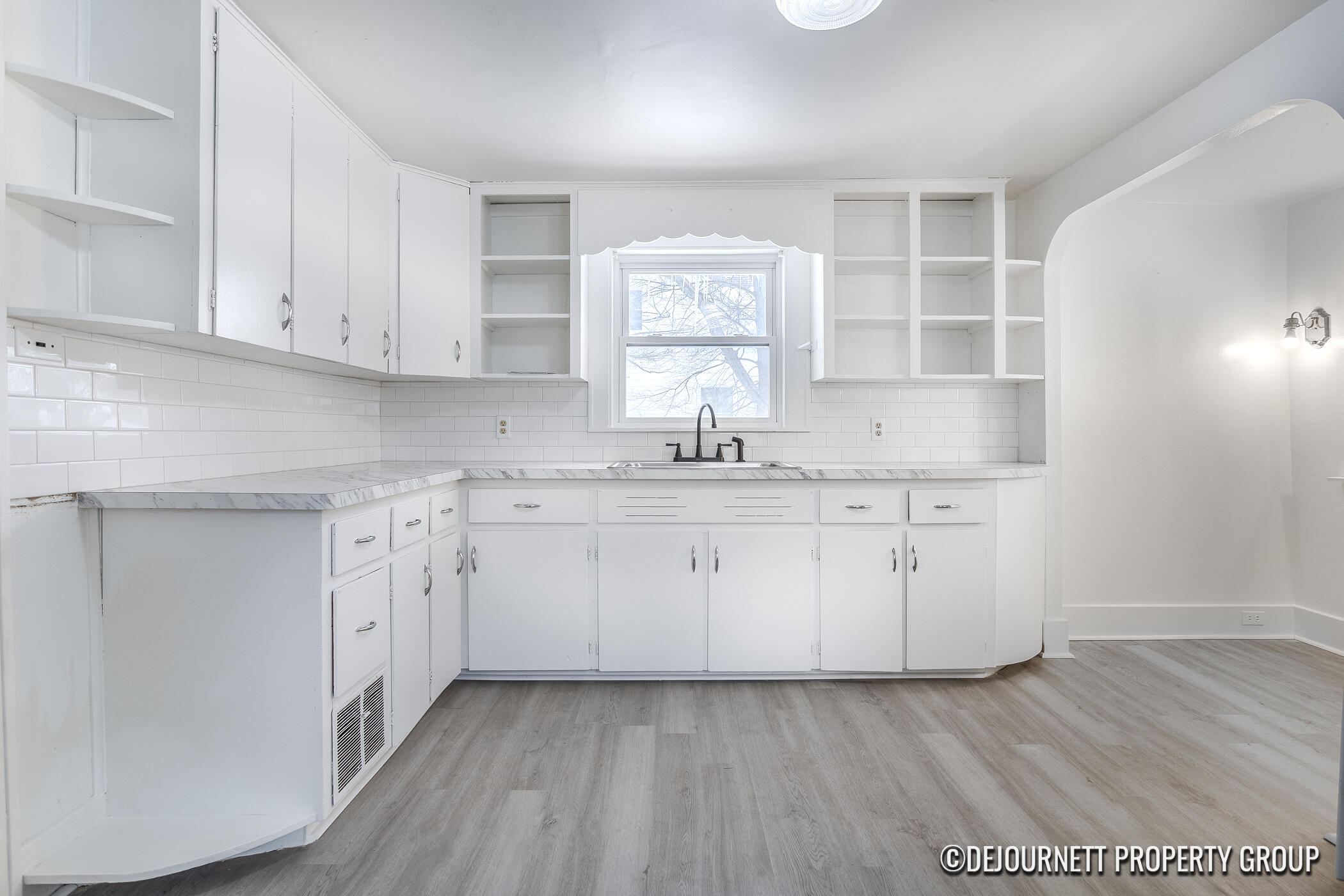 710 Verhoeks Street Grand Haven, MI 49417 - Photo 12 of 35 710 Verhoeks St-7