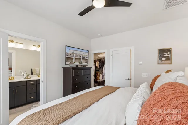 $2,800 | 12106 Brooklyn Avenue, Charlotte, NC 28204