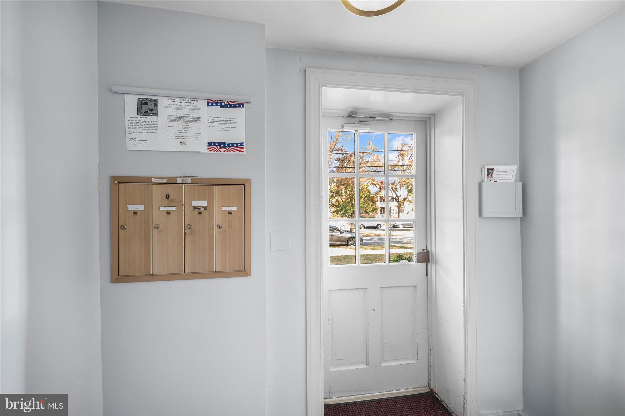 1403 Belle View Boulevard Alexandria, VA 22307 - Photo 2 of 21