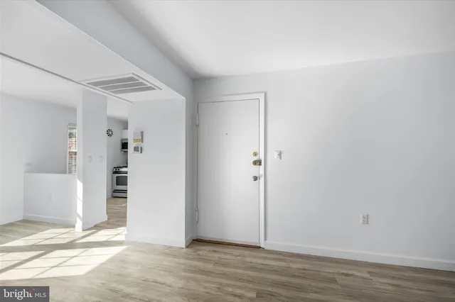 $2,100 | 1403 Belle View Boulevard, Alexandria, VA 22307