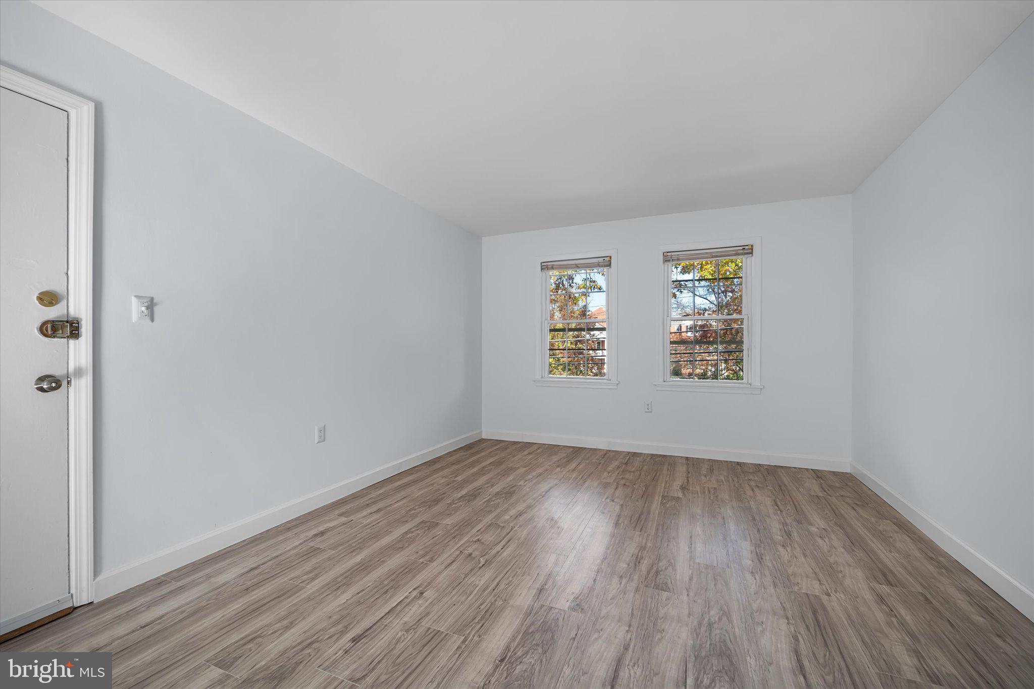 1403 Belle View Boulevard Alexandria, VA 22307 - Photo 5 of 21