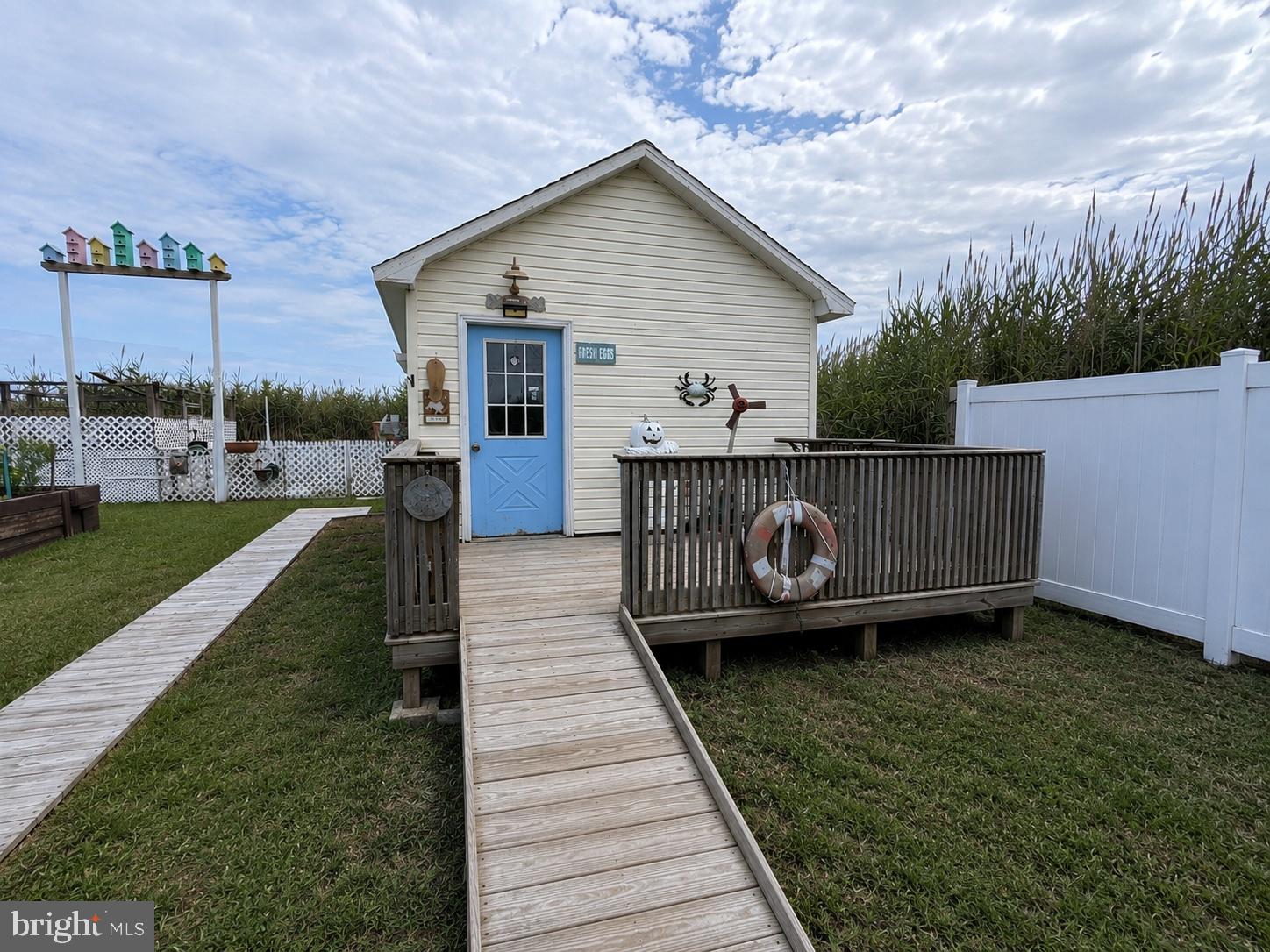 16261 Main Ridge Road Tangier, VA 23440 - Photo 7 of 38 Charming coastal retreat awaits you.