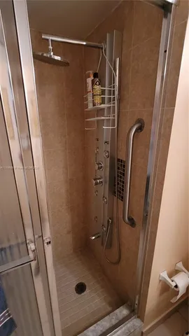 $1,750 | 9410 North Hollybrook Lake Drive, Unit 304, Pembroke Pines, FL 33025