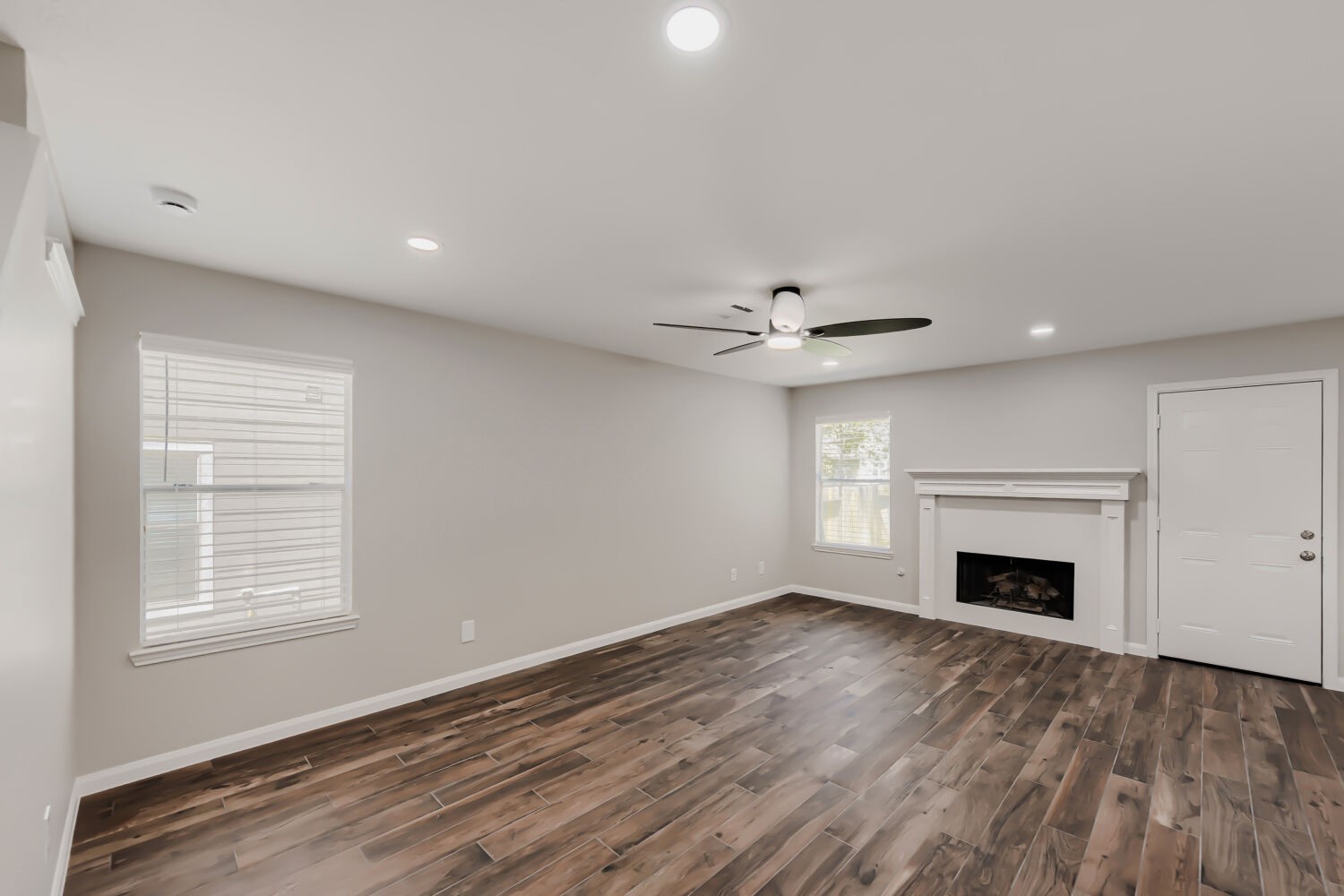 11 Wineberry Place Spring, TX 77382 - Photo 3 of 17