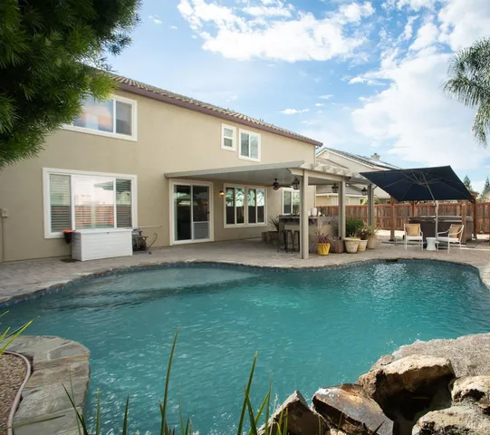 $890,000 | 1440 Folsom Downs Circle, Dixon, CA 95620