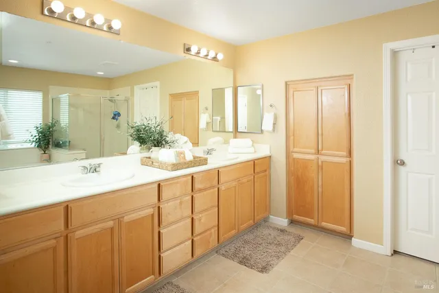 $890,000 | 1440 Folsom Downs Circle, Dixon, CA 95620