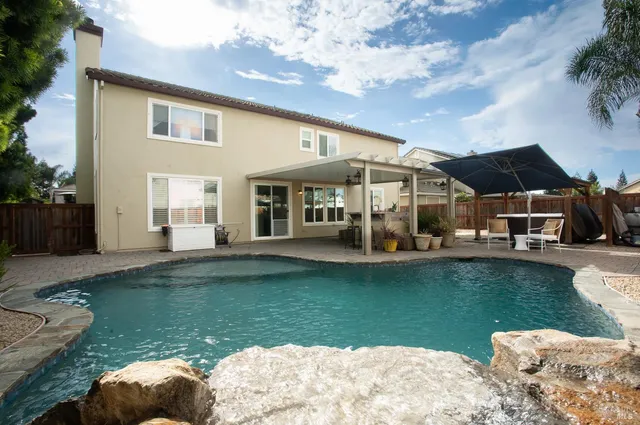 $890,000 | 1440 Folsom Downs Circle, Dixon, CA 95620