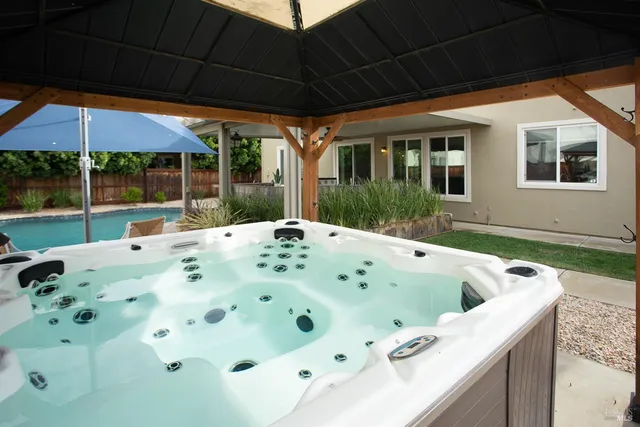 $890,000 | 1440 Folsom Downs Circle, Dixon, CA 95620